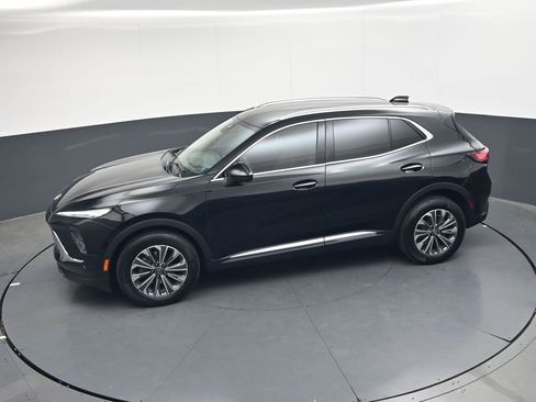 Used 2025 Buick Envision Preferred AWD/4WD image 31
