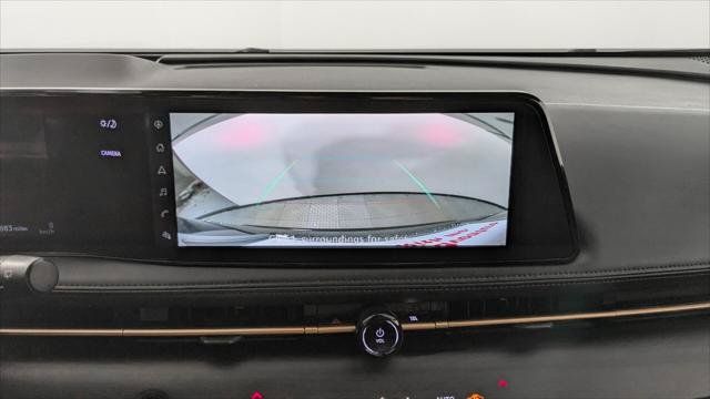 Used 2024 Nissan Ariya FWD image 32