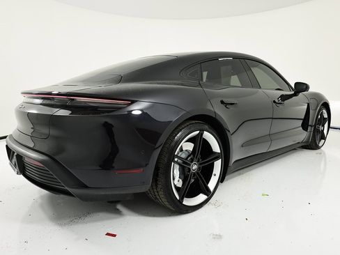 Certified 2024 Porsche Taycan image 7