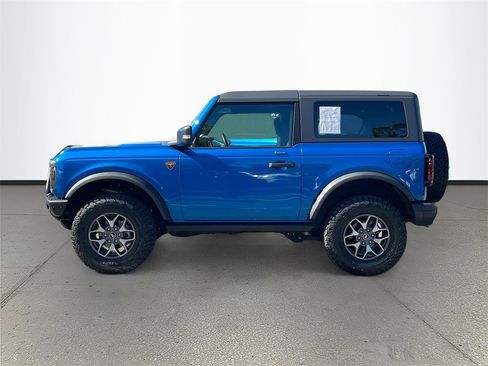 Used 2023 Ford Bronco Badlands image 4