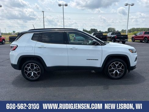 Used 2025 Jeep Compass Limited AWD/4WD image 6