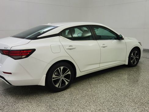 Used 2022 Nissan Sentra SV FWD image 7