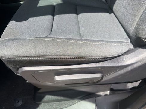 New 2026 RAM 1500 Express AWD/4WD image 9