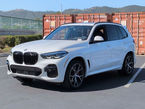 Used 2023 BMW X5 sDrive40i w/ M Sport Package RWD image 5