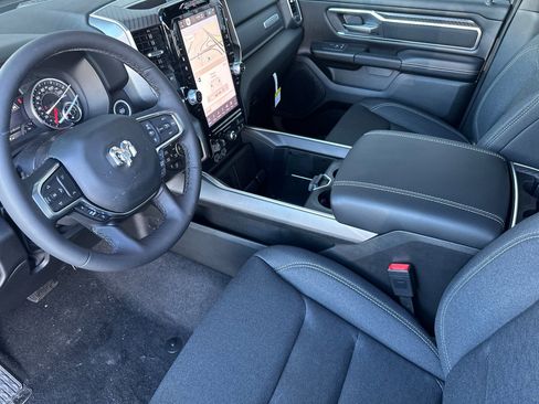 New 2026 RAM 1500 4x4 Crew Cab image 9