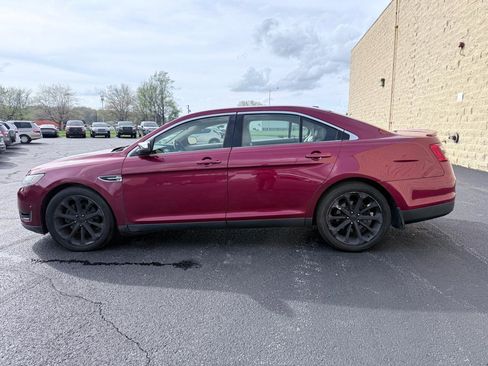 Used 2016 Ford Taurus Limited w/ Equipment Group 301A image 2