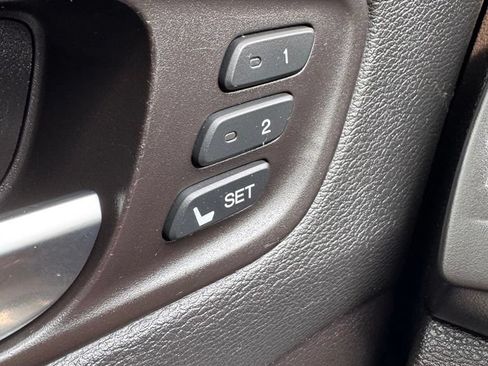 Used 2020 Acura MDX FWD image 25