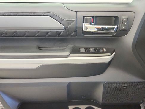 Used 2018 Toyota Tundra Platinum AWD/4WD image 24