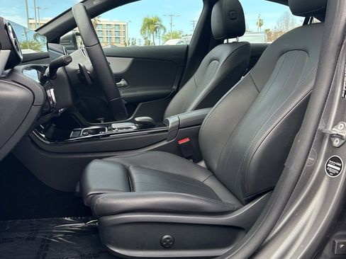 Used 2023 Mercedes-Benz CLA 250 image 8