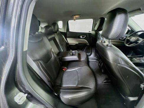 Used 2022 Jeep Compass Limited w/ Elite Group AWD/4WD image 26