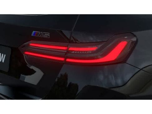 New 2026 BMW M5 Touring AWD/4WD image 8