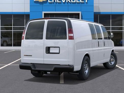 New 2025 Chevrolet Express 3500 w/ Driver Convenience Package image 4
