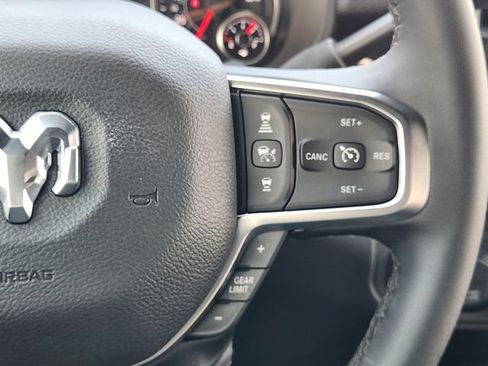 Certified 2026 RAM 2500 Big Horn AWD/4WD image 35