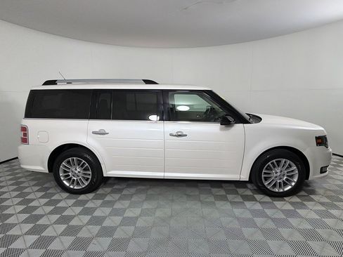 Used 2019 Ford Flex SEL w/ Equipment Group 202A image 4