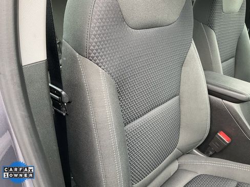 Used 2023 Chevrolet Bolt LT image 59