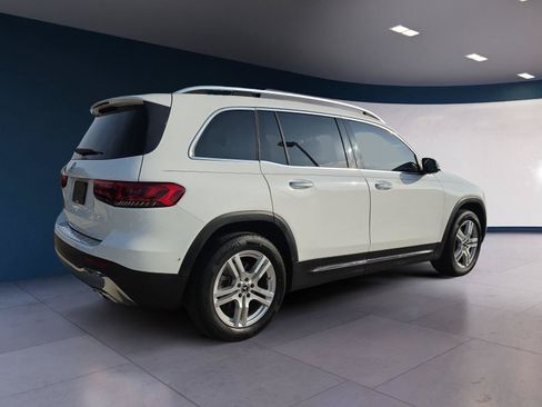Used 2022 Mercedes-Benz GLB 250 image 5