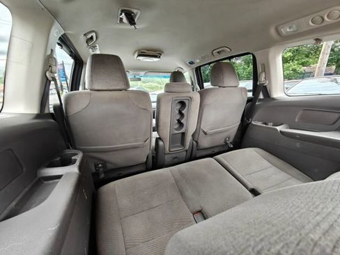 Used 2012 Honda Odyssey EX image 26