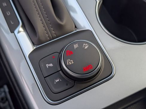 New 2026 Chevrolet Blazer LT w/ Midnight/Sport Edition image 19