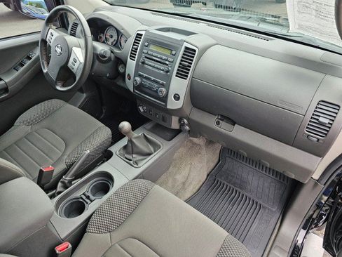 Used 2011 Nissan Xterra PRO-4X AWD/4WD image 11