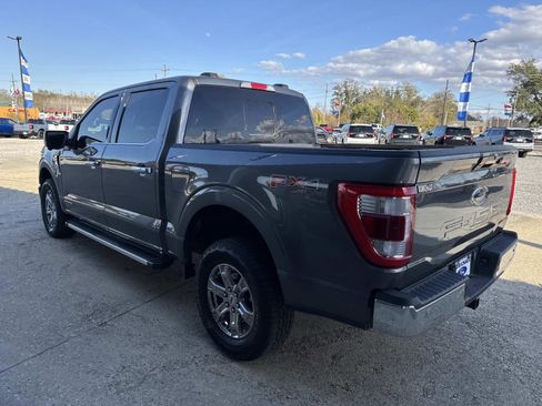 Used 2023 Ford F150 Lariat w/ Trailer Tow Package image 5