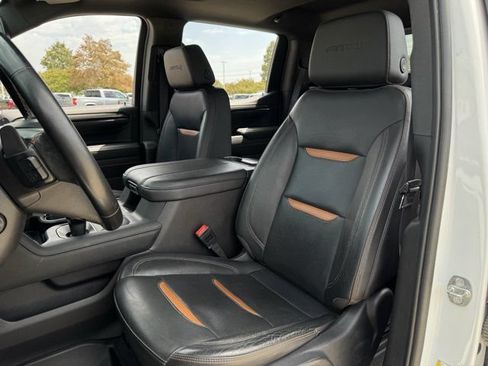 Used 2024 GMC Sierra 1500 AT4 w/ AT4 Premium Package AWD/4WD image 27
