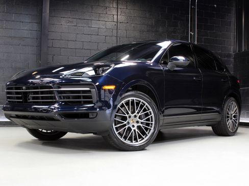 Used 2023 Porsche Cayenne Platinum Edition image 83