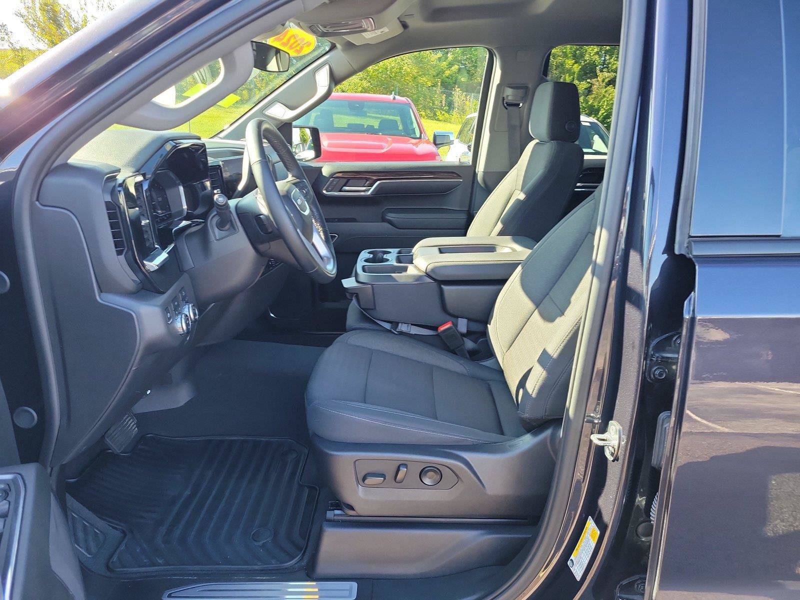Used 2024 GMC Sierra 1500 Elevation AWD/4WD image 15