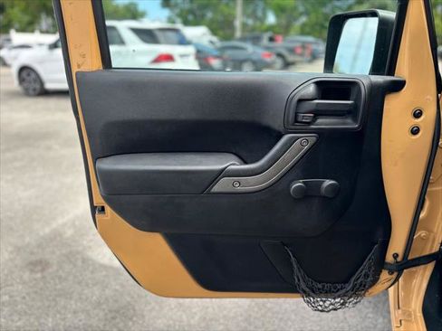 Used 2014 Jeep Wrangler Sport AWD/4WD image 13
