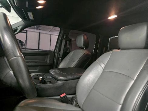 Used 2022 RAM 5500 Tradesman w/ Max Tow Package AWD/4WD image 14