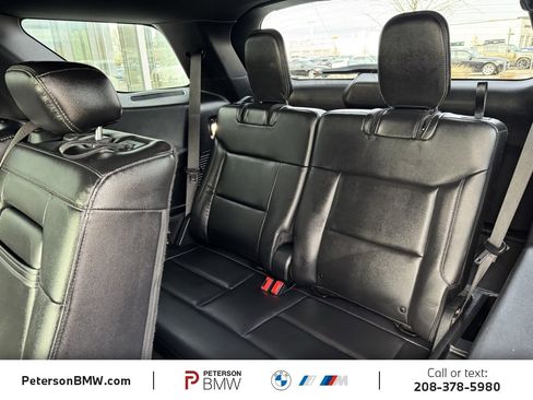 Used 2020 Ford Explorer XLT w/ Equipment Group 202A image 18