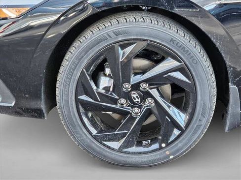 New 2026 Hyundai Elantra Sport FWD image 10