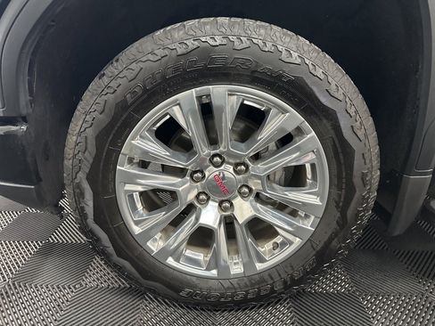 Used 2024 GMC Sierra 1500 Denali w/ Technology Package image 36