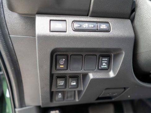 Used 2023 Nissan Frontier SV w/ SV Convenience Package AWD/4WD image 20