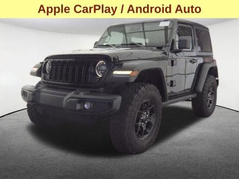 Used 2025 Jeep Wrangler Sport AWD/4WD image 4