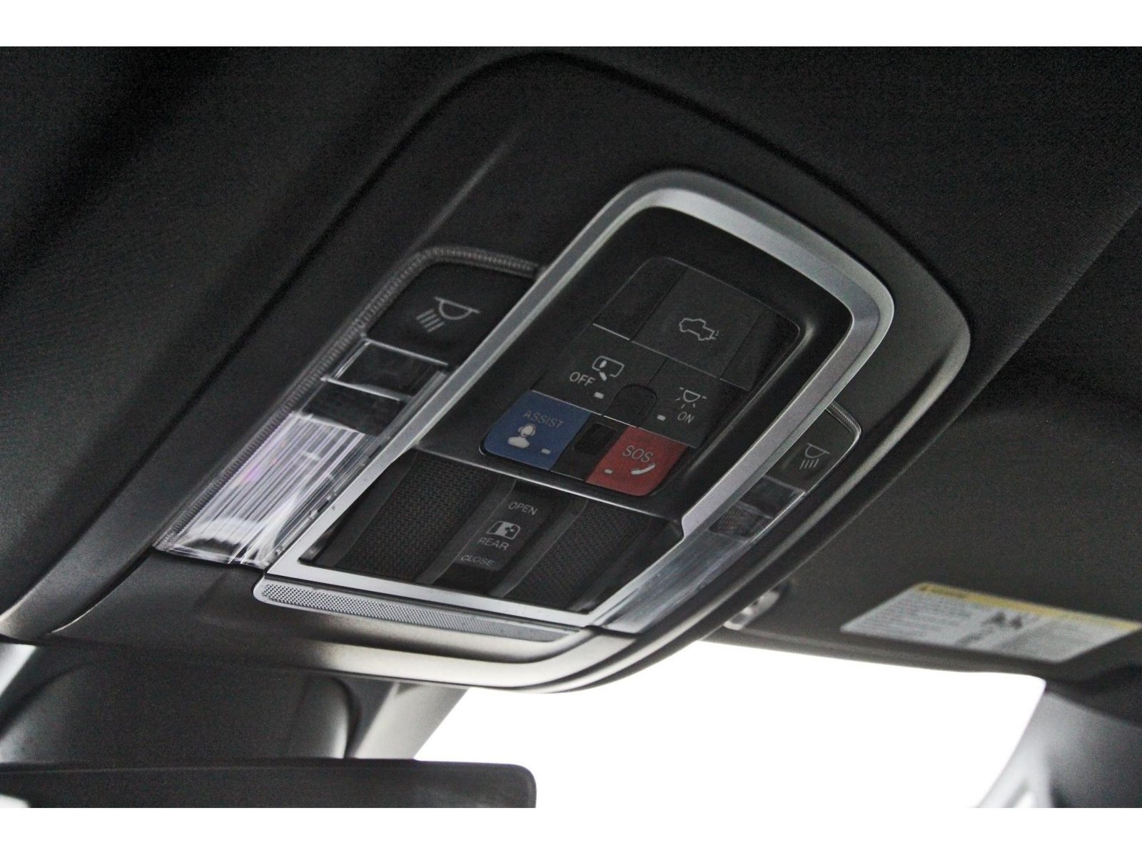 Used 2023 RAM 1500 Laramie AWD/4WD image 25