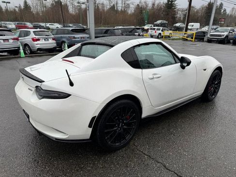 Used 2023 MAZDA MX-5 Miata Club image 5