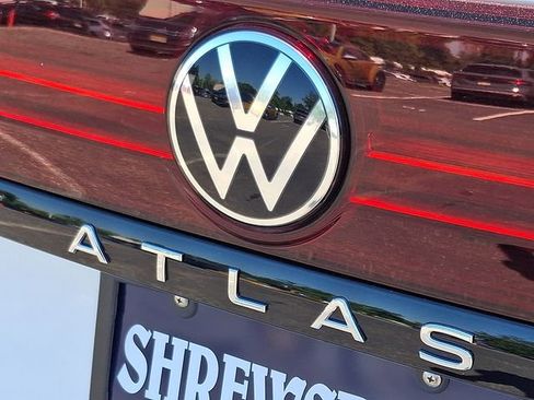 New 2026 Volkswagen Atlas Peak Edition AWD/4WD image 12