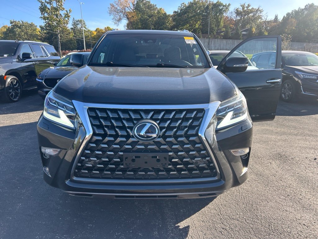 Used 2022 Lexus GX 460 Premium w/ Premium Package AWD/4WD image 12