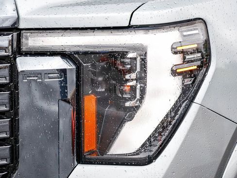 Used 2024 GMC Sierra 2500 Denali Ultimate w/ Max Trailering Package image 7