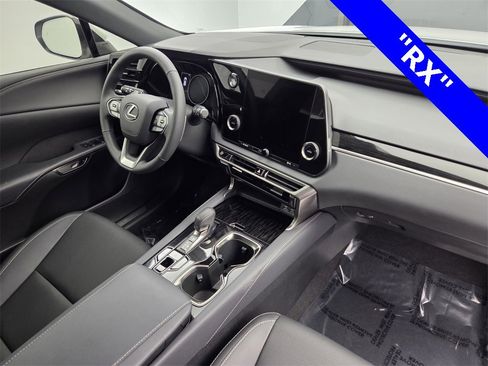 Used 2024 Lexus RX 350 FWD w/ Technology Package image 14