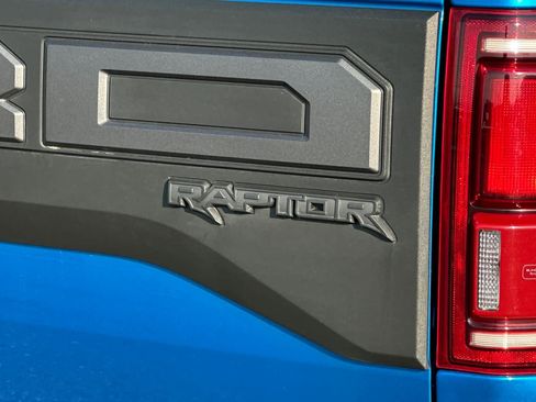 Used 2019 Ford F150 Raptor w/ Equipment Group 802A Luxury image 27