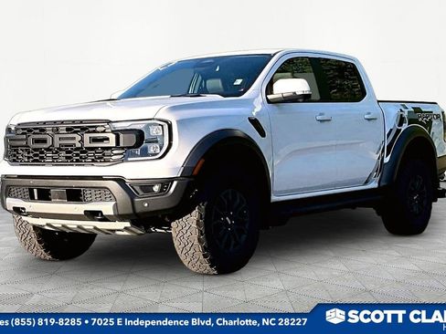 Used 2025 Ford Ranger Raptor AWD/4WD image 3