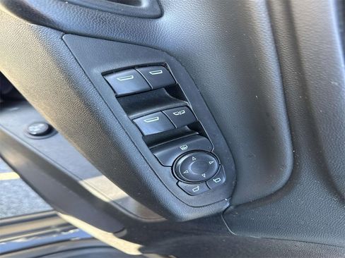 Used 2022 Chevrolet Equinox LT image 12