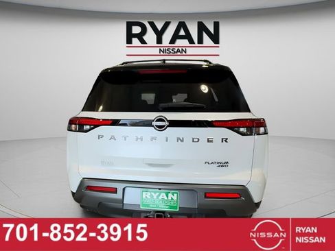New 2026 Nissan Pathfinder Platinum AWD/4WD image 4