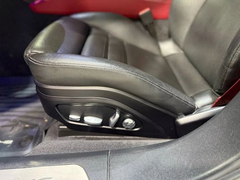Used 2018 Porsche Panamera 4S image 22