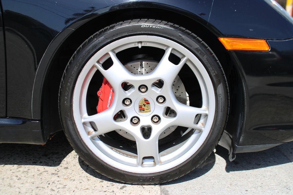 Used 2006 Porsche 911 Carrera S RWD image 35
