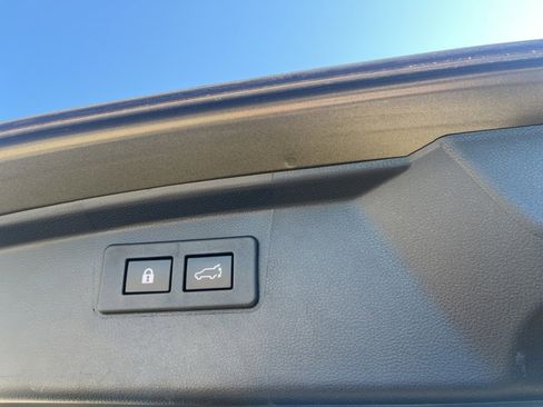 Used 2022 Subaru Outback Onyx Edition XT image 10