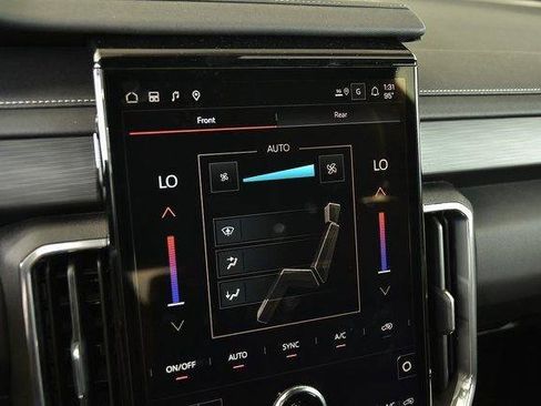 New 2026 GMC Acadia Elevation w/ Elevation Premium Package image 33