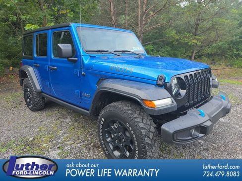 Used 2023 Jeep Wrangler Unlimited w/ Cold Weather Group AWD/4WD image 1