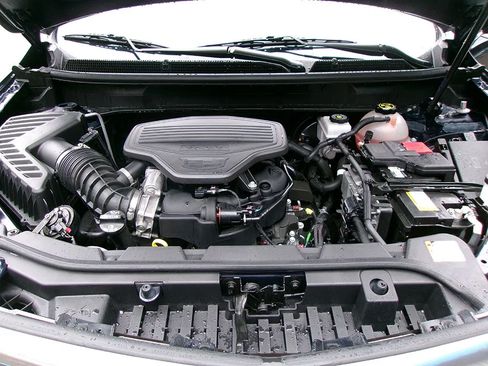 Used 2021 Cadillac XT5 Premium Luxury w/ LPO, Floor Liner Package AWD/4WD image 11
